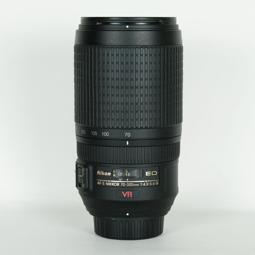 Nikon AF-S VR Zoom-Nikkor 70-300mm F4.5-5.6G IF-ED