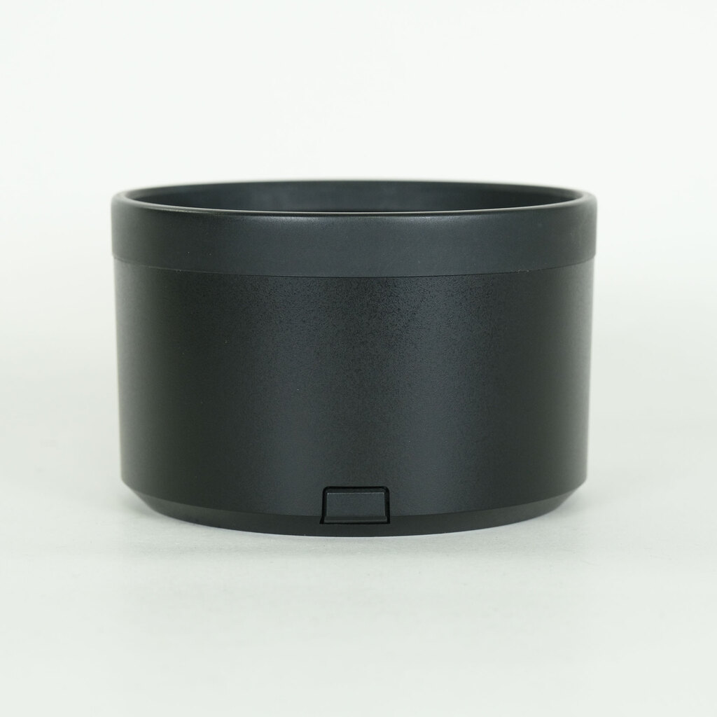 SONY FE 135mm F1.8 GM SEL135F18GM SONY FE 135mm F1.8 GM SEL135F18GM