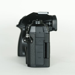 OM SYSTEM OM-1 Mark II