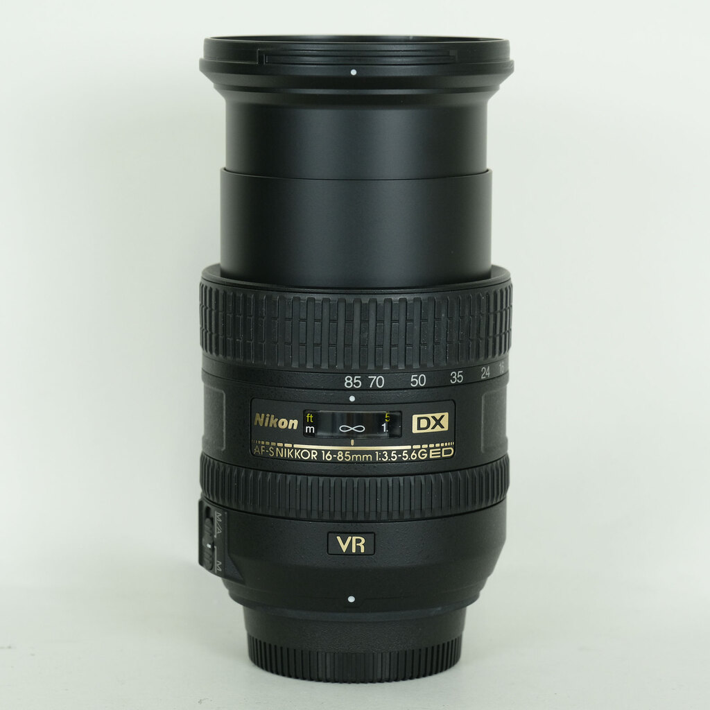 Nikon AF-S DX NIKKOR 16-85mm F3.5-5.6G ED VR