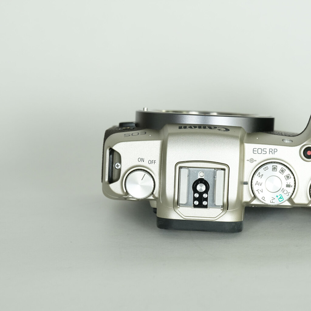 Canon EOS RP ボディ  ゴールド