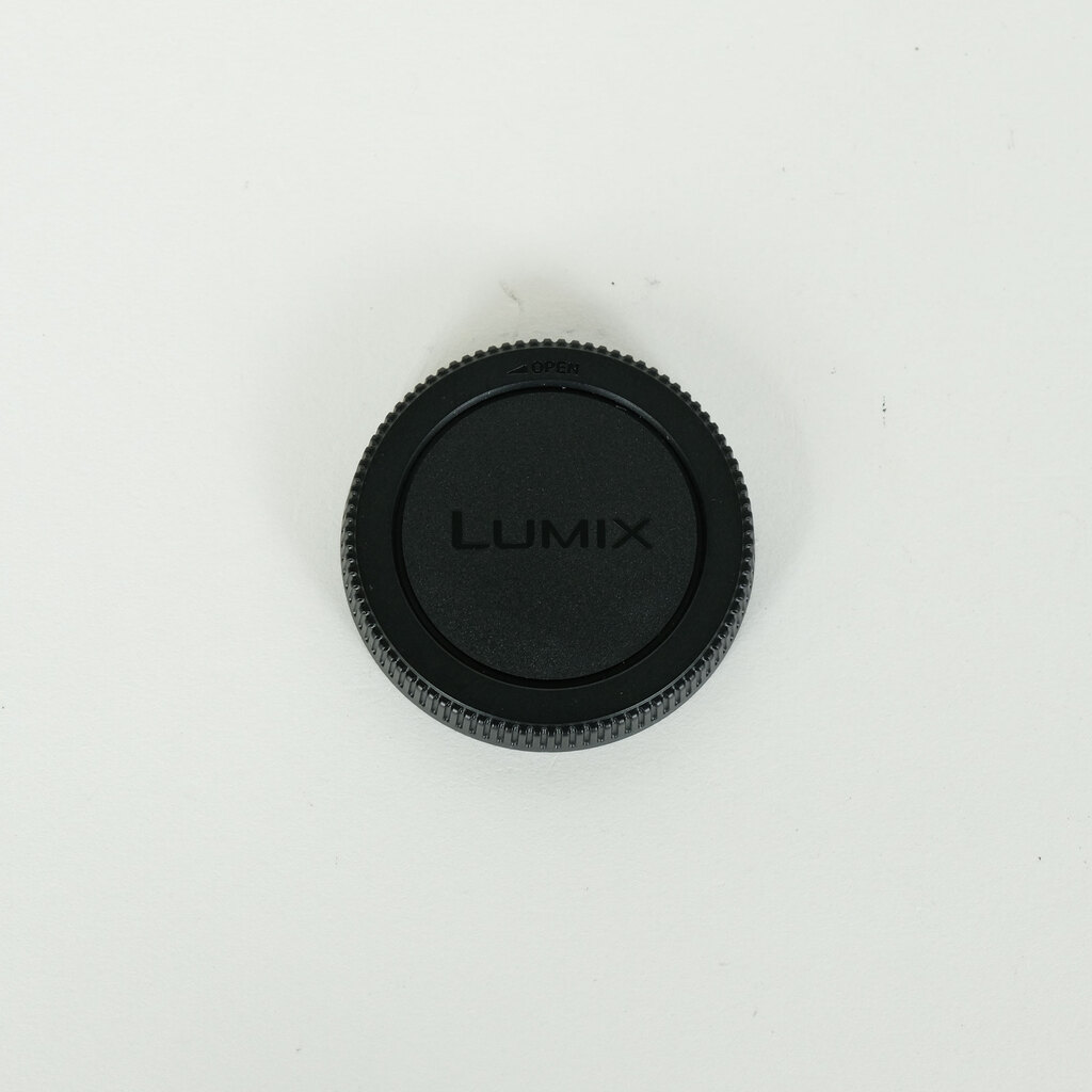 Panasonic LEICA DG SUMMILUX 9mm / F1.7 ASPH.