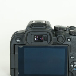 Canon EOS R10
