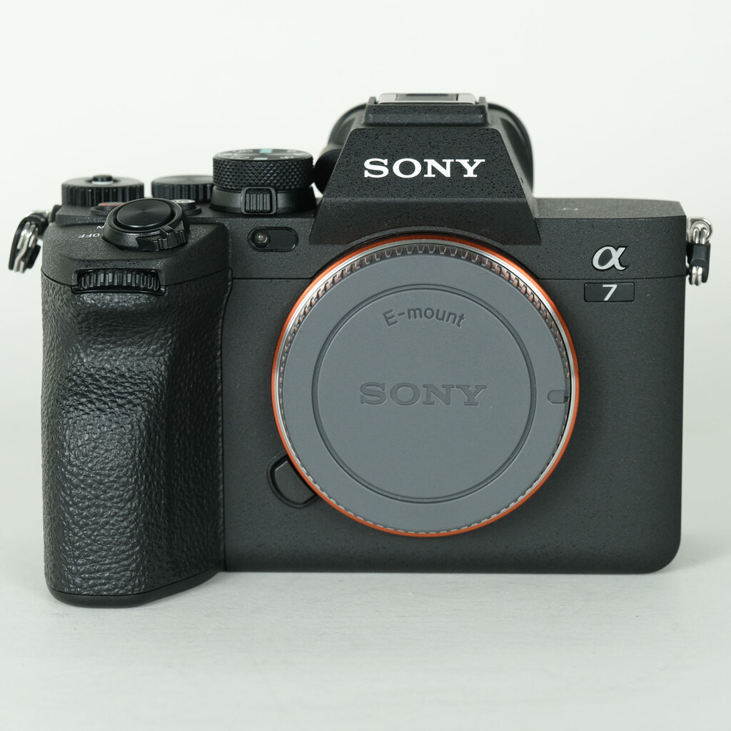 SONY α7 IV(ILCE-7M4) SONY α7 IV(ILCE-7M4)