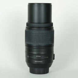 Nikon AF-S DX NIKKOR 55-300mm F4.5-5.6G ED VR Nikon AF-S DX NIKKOR 55-300mm F4.5-5.6G ED VR