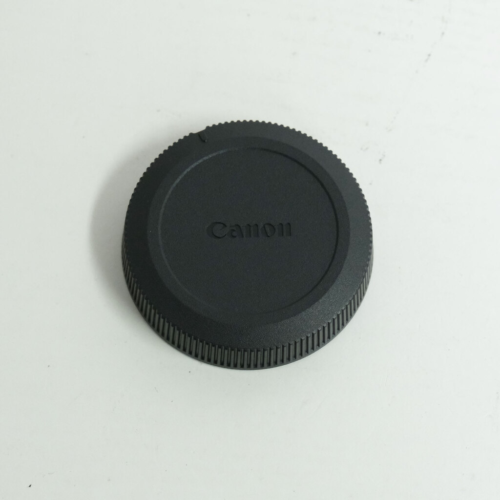 Canon RF35mm F1.8 MACRO IS STM