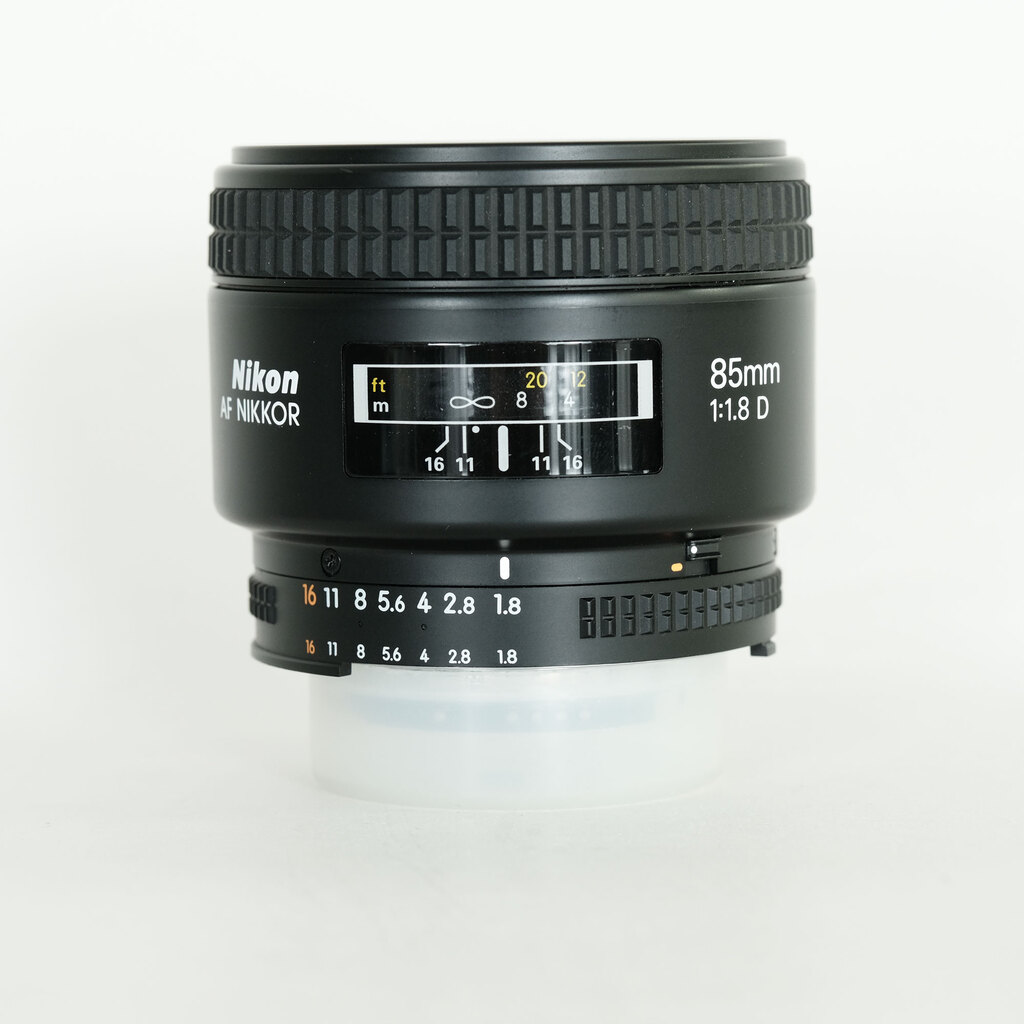 Nikon Ai AF Nikkor 85mm f/1.8D