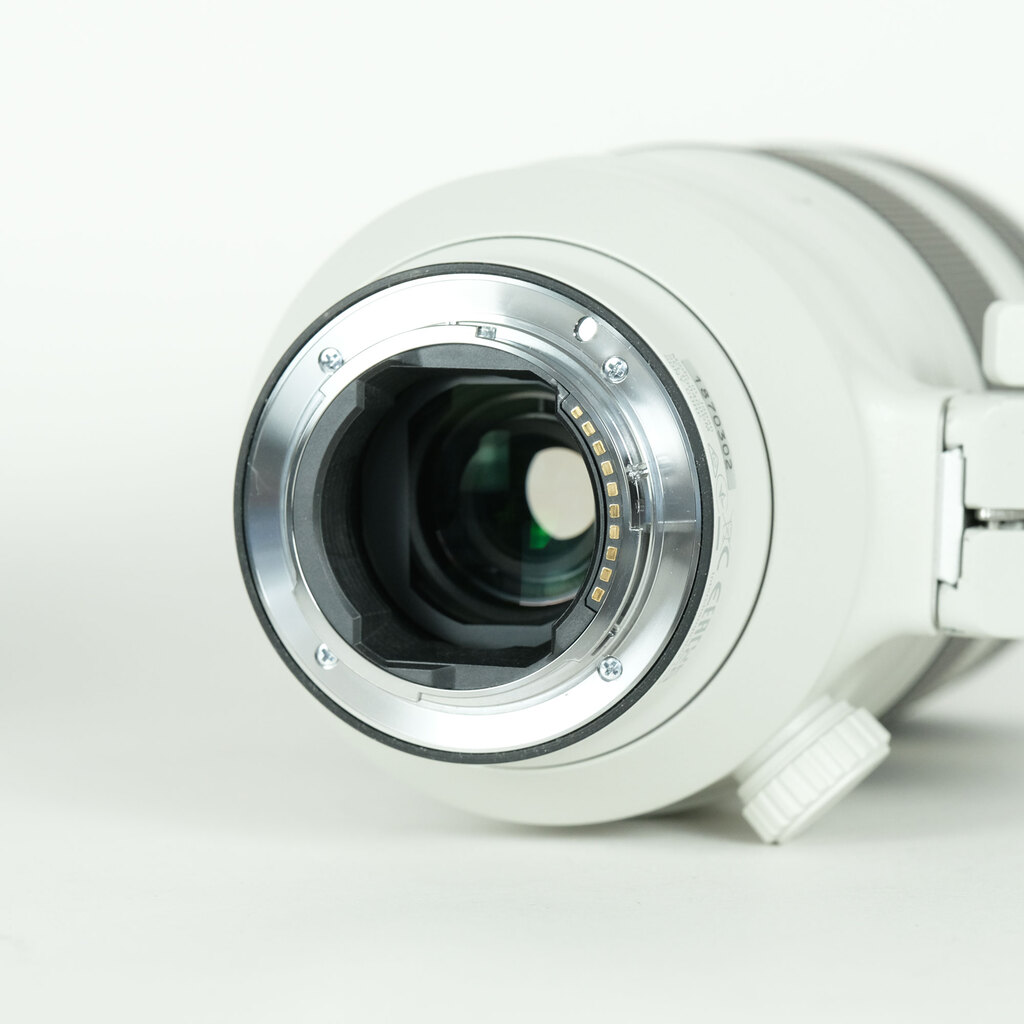 SONY FE 100-400mm F4.5-5.6 GM OSS SEL100400GM SONY FE 100-400mm F4.5-5.6 GM OSS SEL100400GM