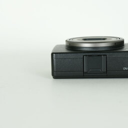 RICOH GR III