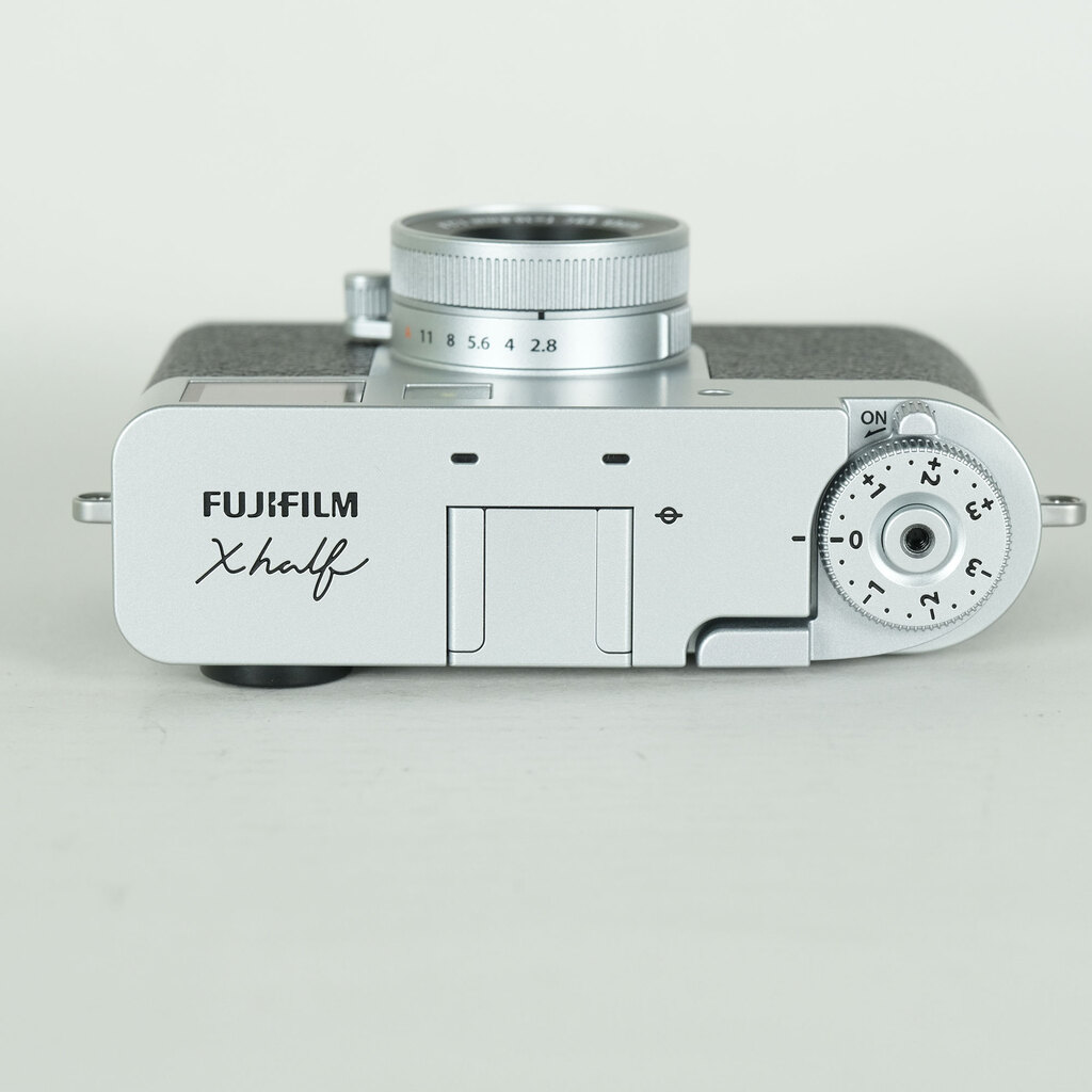 FUJIFILM X half X-HF1 FUJIFILM X half X-HF1
