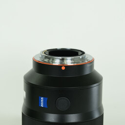 SONY Sonnar T* 135mm F1.8 ZA SAL135F18Z