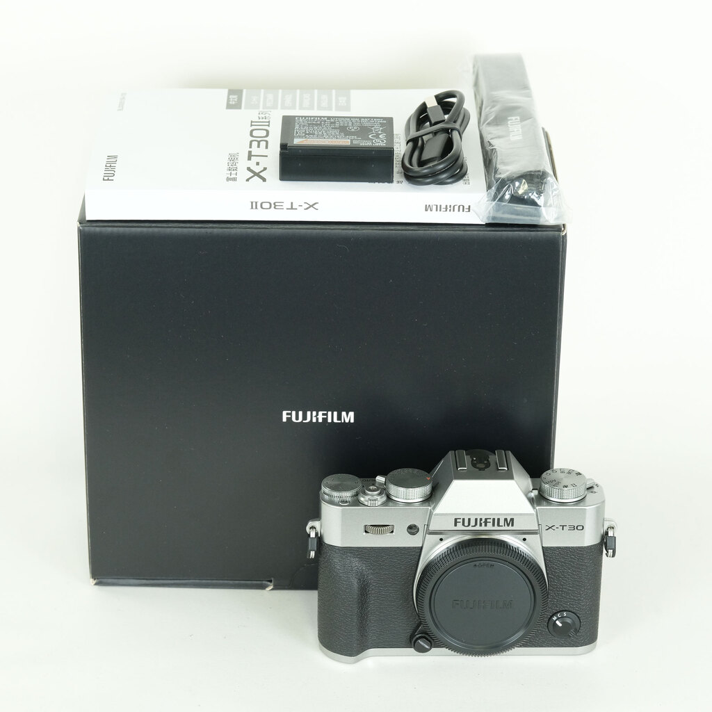 FUJIFILM X-T30 II