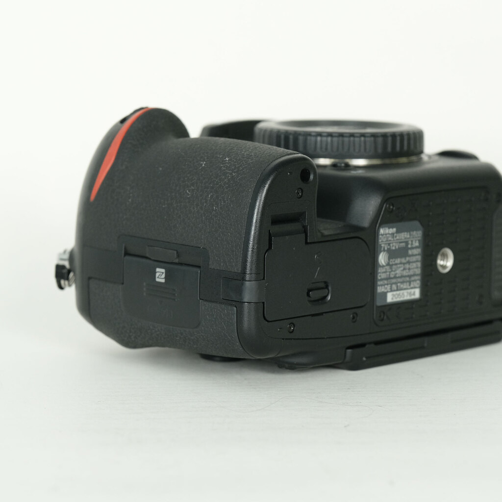 Nikon D500