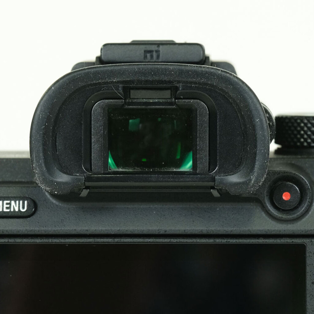 SONY α7 III(ILCE-7M3) SONY α7 III(ILCE-7M3)