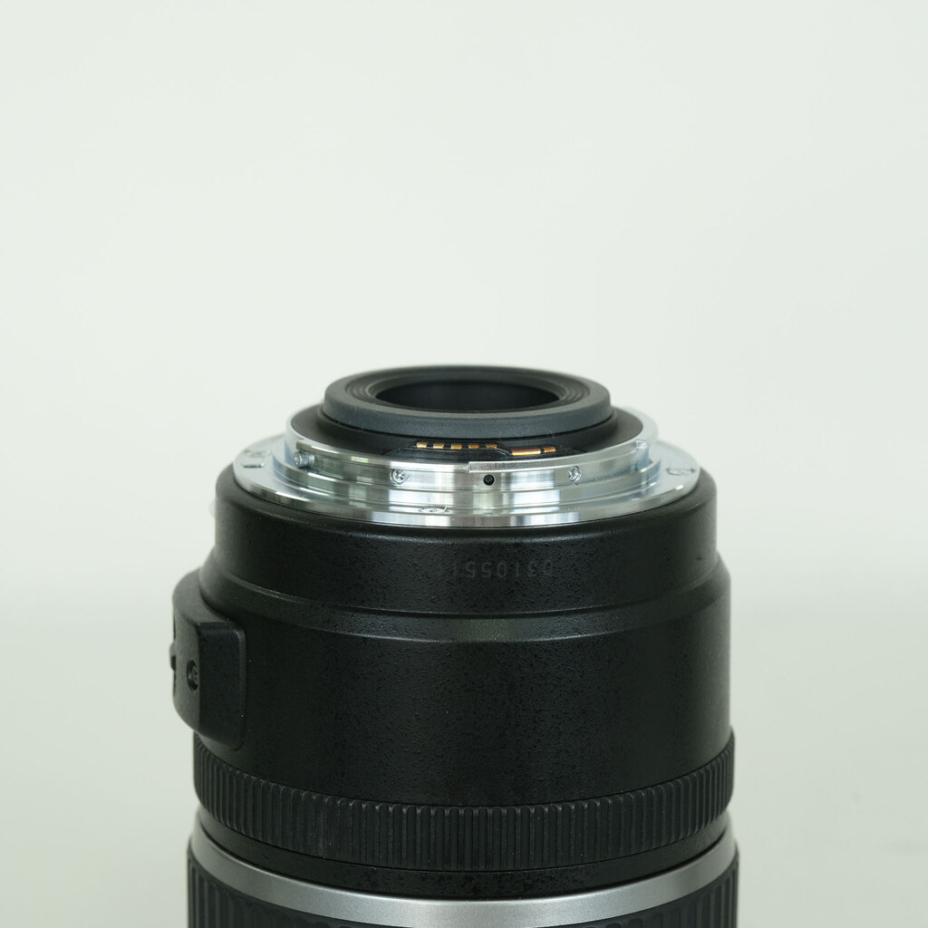 Canon EF-S17-85mm F4-5.6 IS USM Canon EF-S17-85mm F4-5.6 IS USM