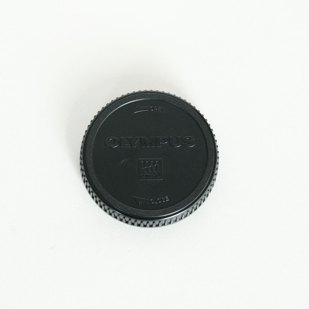 OLYMPUS M.ZUIKO DIGITAL 17mm F2.8 シルバー