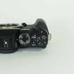 FUJIFILM X-T1