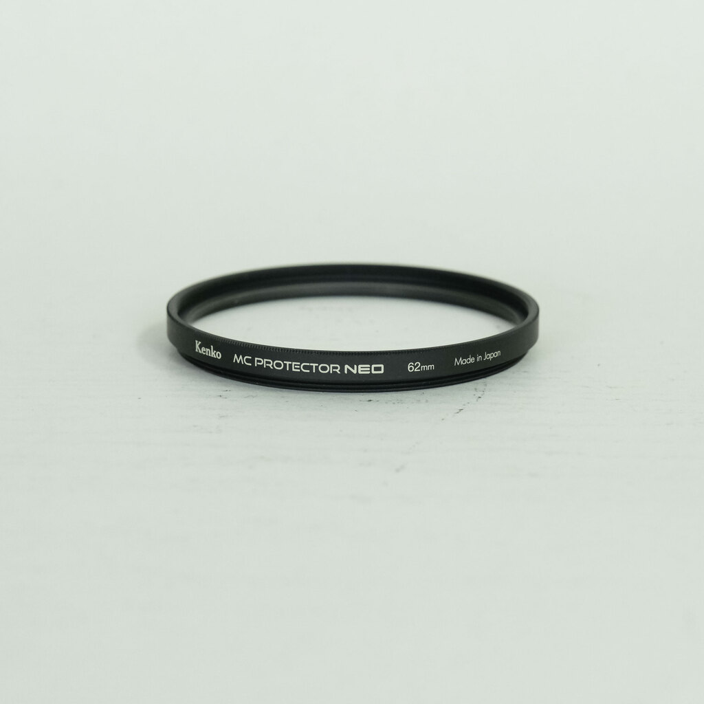 OLYMPUS M.ZUIKO DIGITAL ED 12-40mm F2.8 PRO OLYMPUS M.ZUIKO DIGITAL ED 12-40mm F2.8 PRO