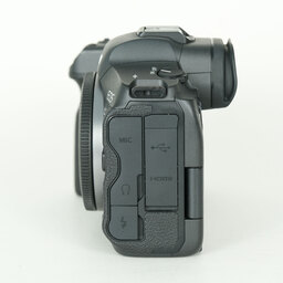 Canon EOS R5