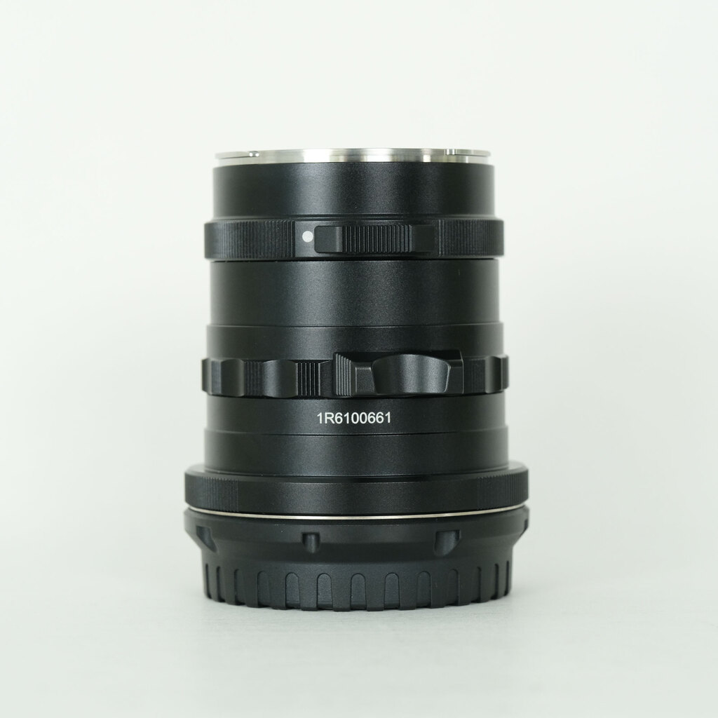 Thypoch Simera 28mm f/1.4 ASPH. �j�R��Z�p�@�u���b�N