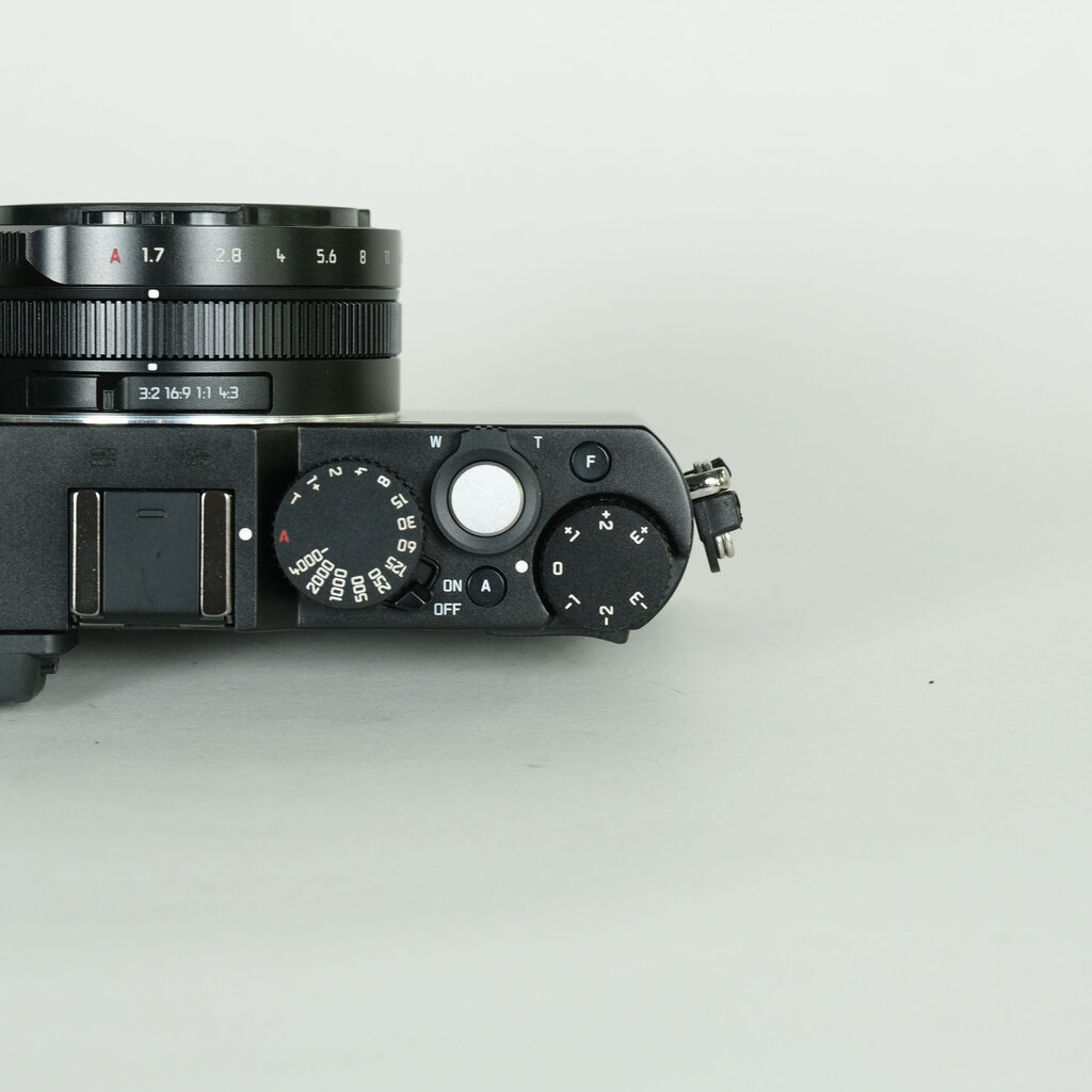 LEICA D-LUX(Typ109)