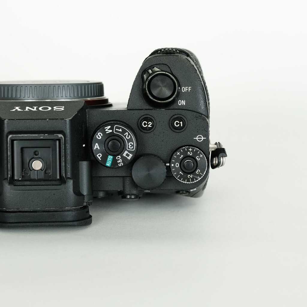 SONY α9 II(ILCE-9M2) SONY α9 II(ILCE-9M2)
