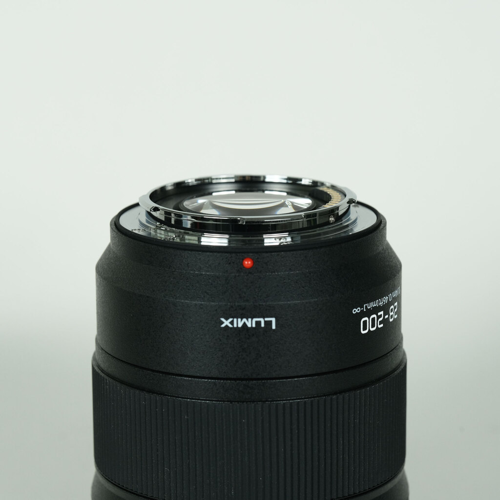 Panasonic LUMIX S 28-200mm F4-7.1 MACRO O.I.S.の出品 | ONE SCENE