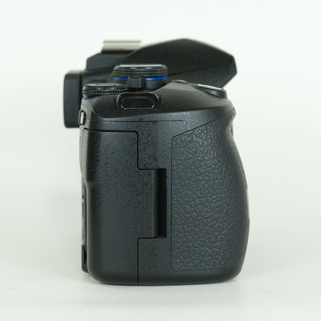 OLYMPUS E-520 ボディ