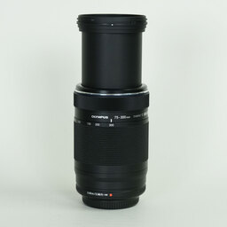 OLYMPUS M.ZUIKO DIGITAL ED 75-300mm F4.8-6.7 II