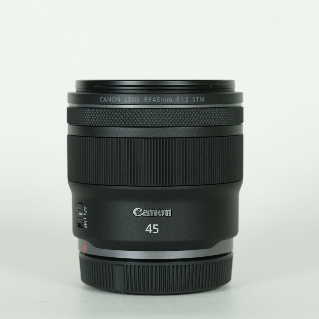 Canon RF45mm F1.2 STMの出品 | ONE SCENE（ワンシーン）