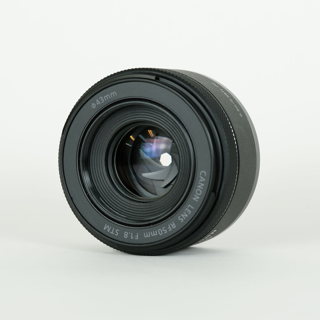 Canon RF50mm F1.8 STM