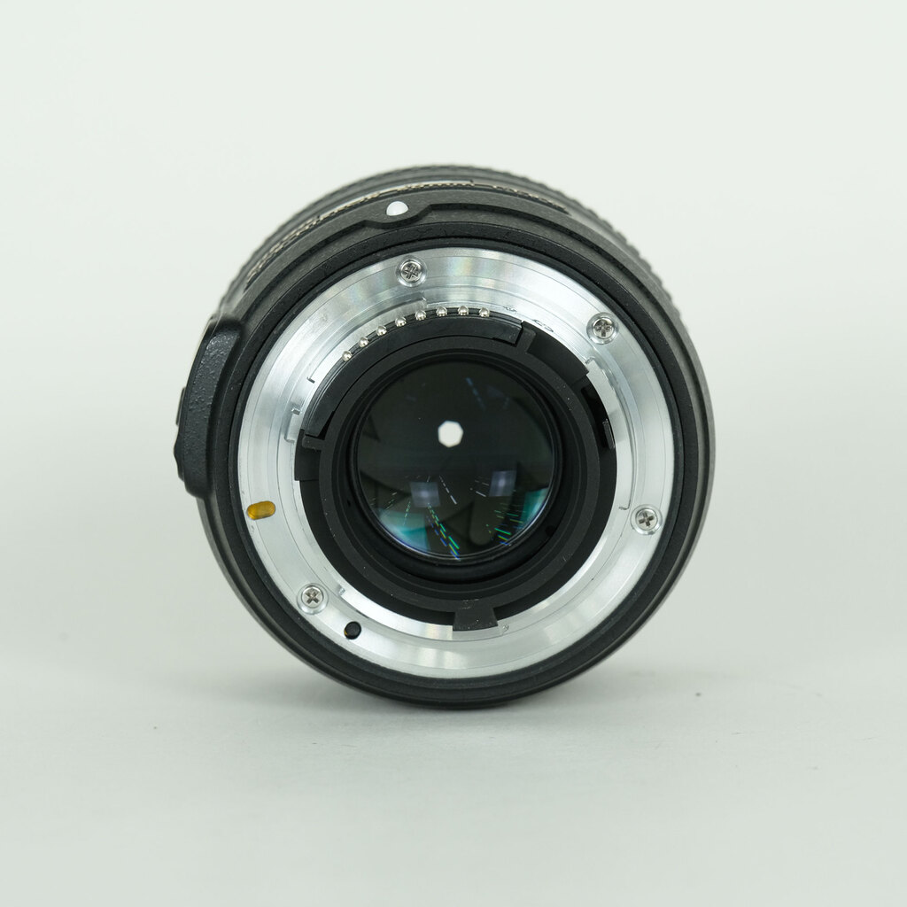 Nikon AF-S NIKKOR 50mm f/1.8G Nikon AF-S NIKKOR 50mm f/1.8G