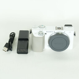 SONY α6100（ILCE-6100）
