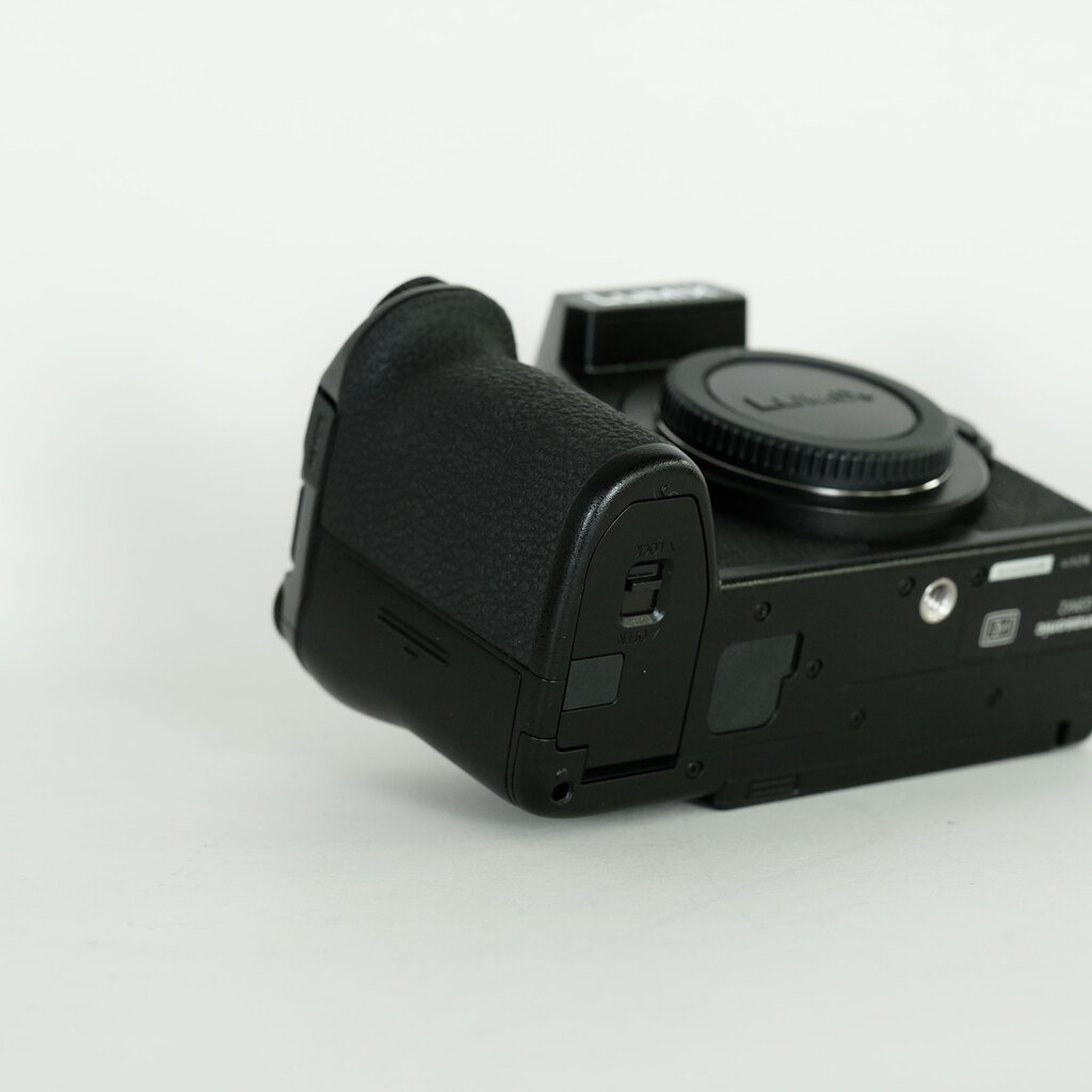 Panasonic LUMIX G9 PRO II