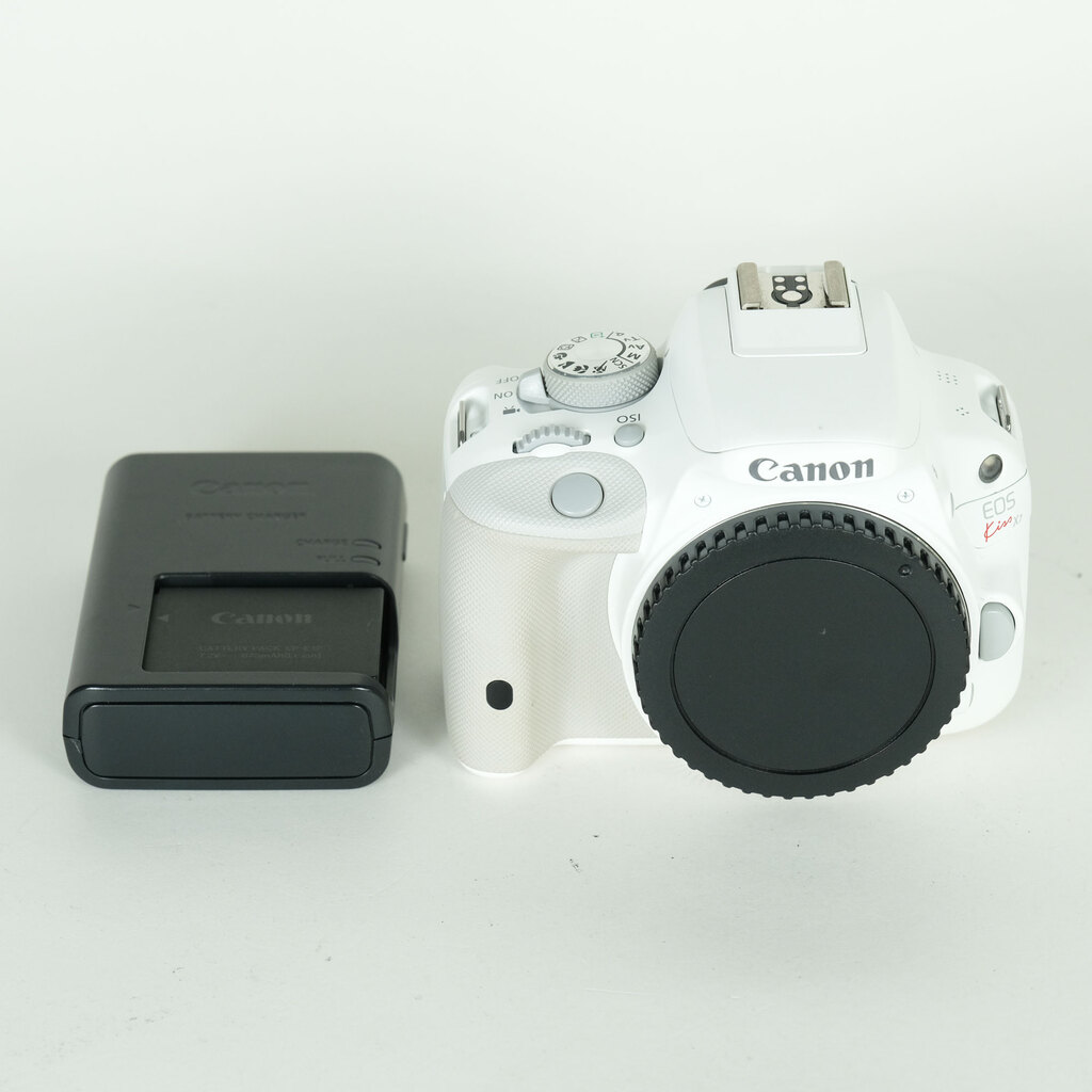 Canon EOS Kiss X7 ボディ ホワイトの出品 | ONE SCENE（ワンシーン）
