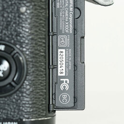 FUJIFILM X100F ブラック