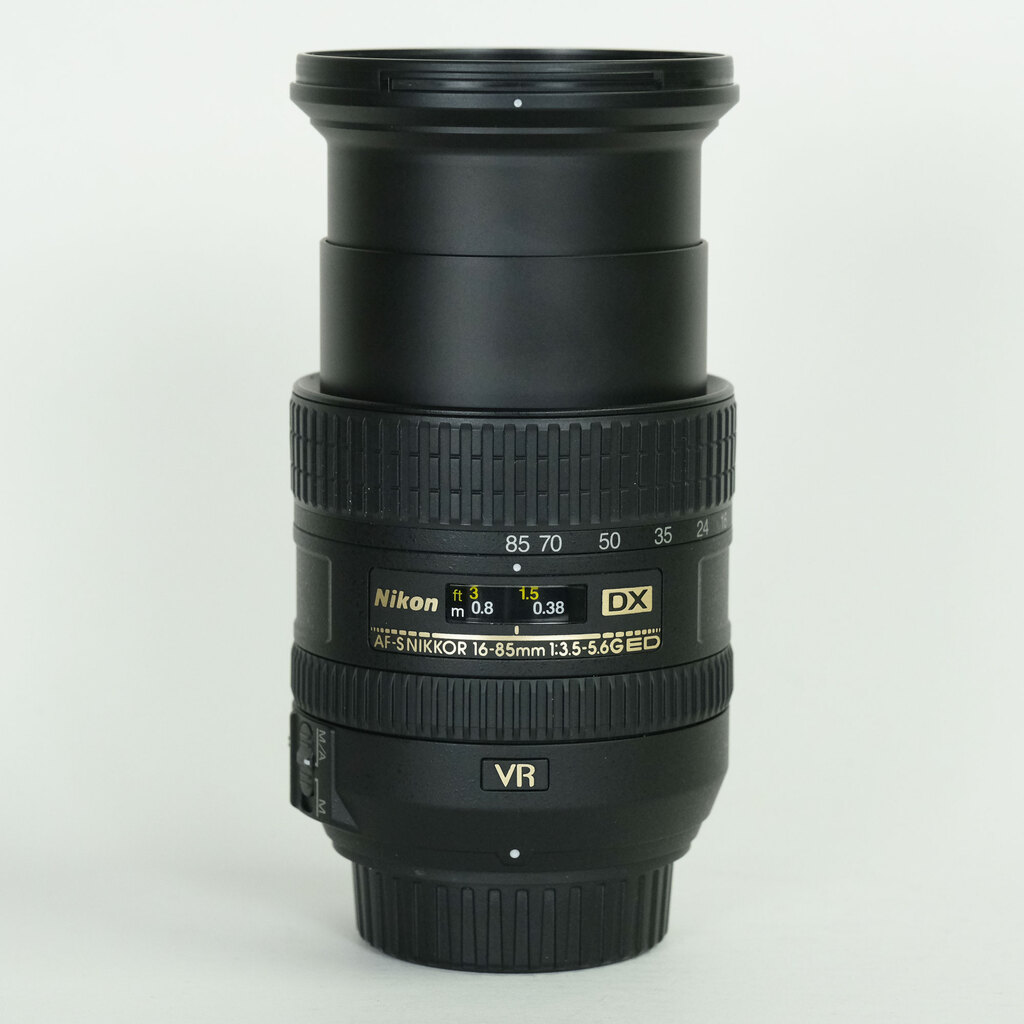 Nikon AF-S DX NIKKOR 16-85mm F3.5-5.6G ED VR