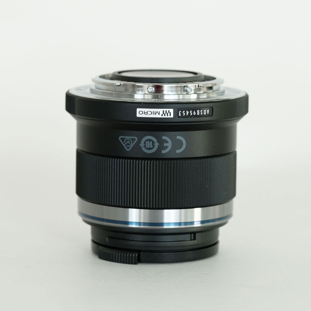 OLYMPUS M.ZUIKO DIGITAL 45mm F1.8の出品 | ONE SCENE（ワンシーン）