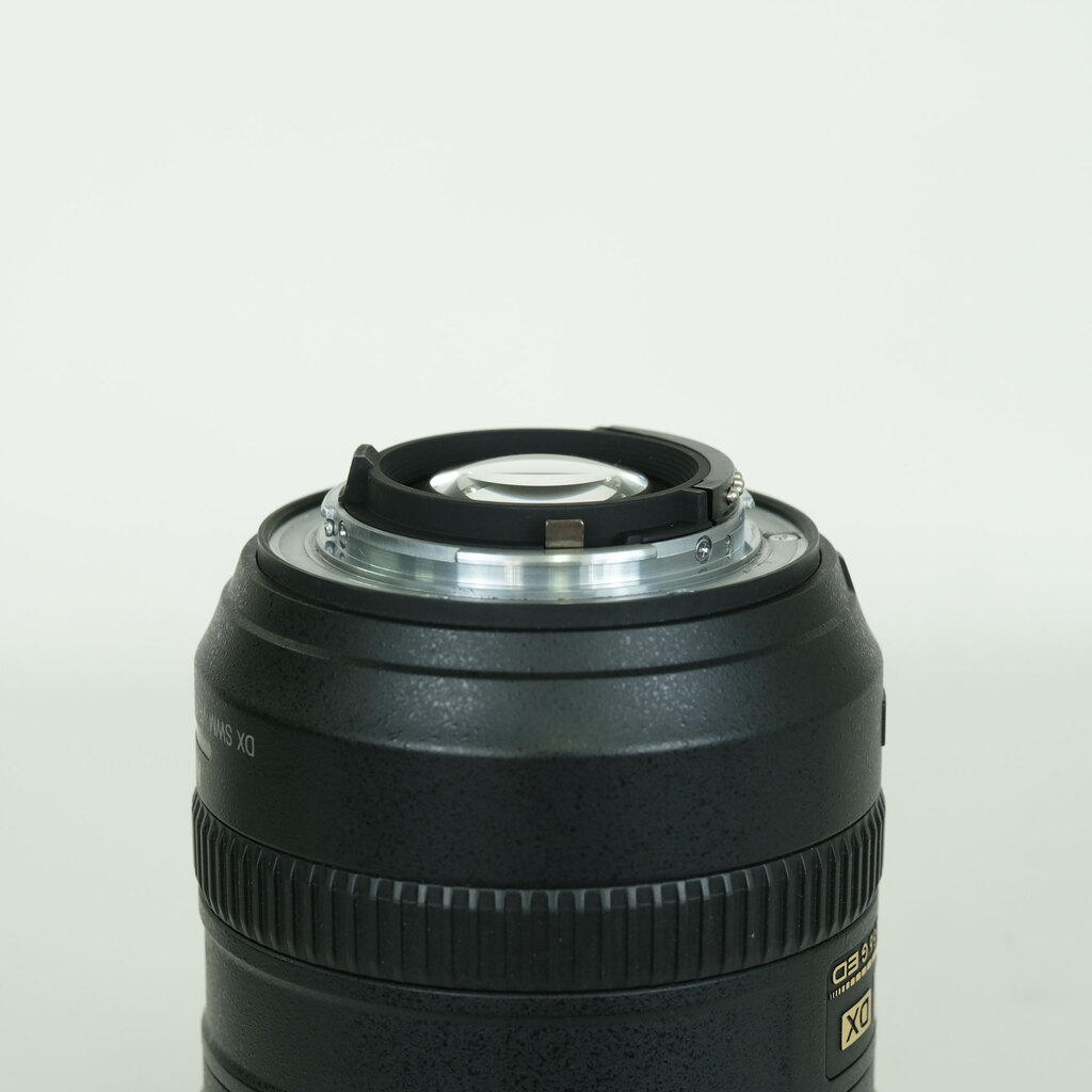 Nikon AF-S DX VR Zoom-Nikkor 18-200mm F3.5-5.6G IF-ED