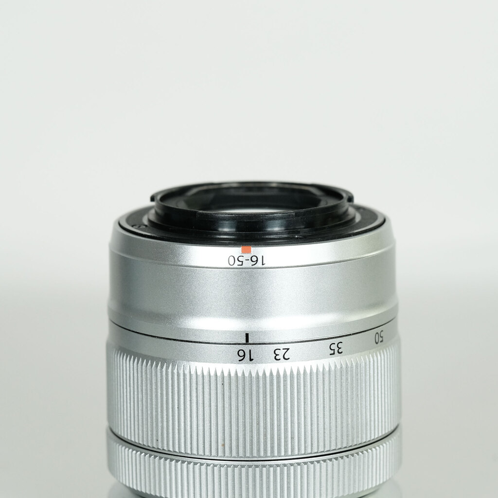 FUJIFILM フジノン XC16-50mm F3.5-5.6 OIS シルバー