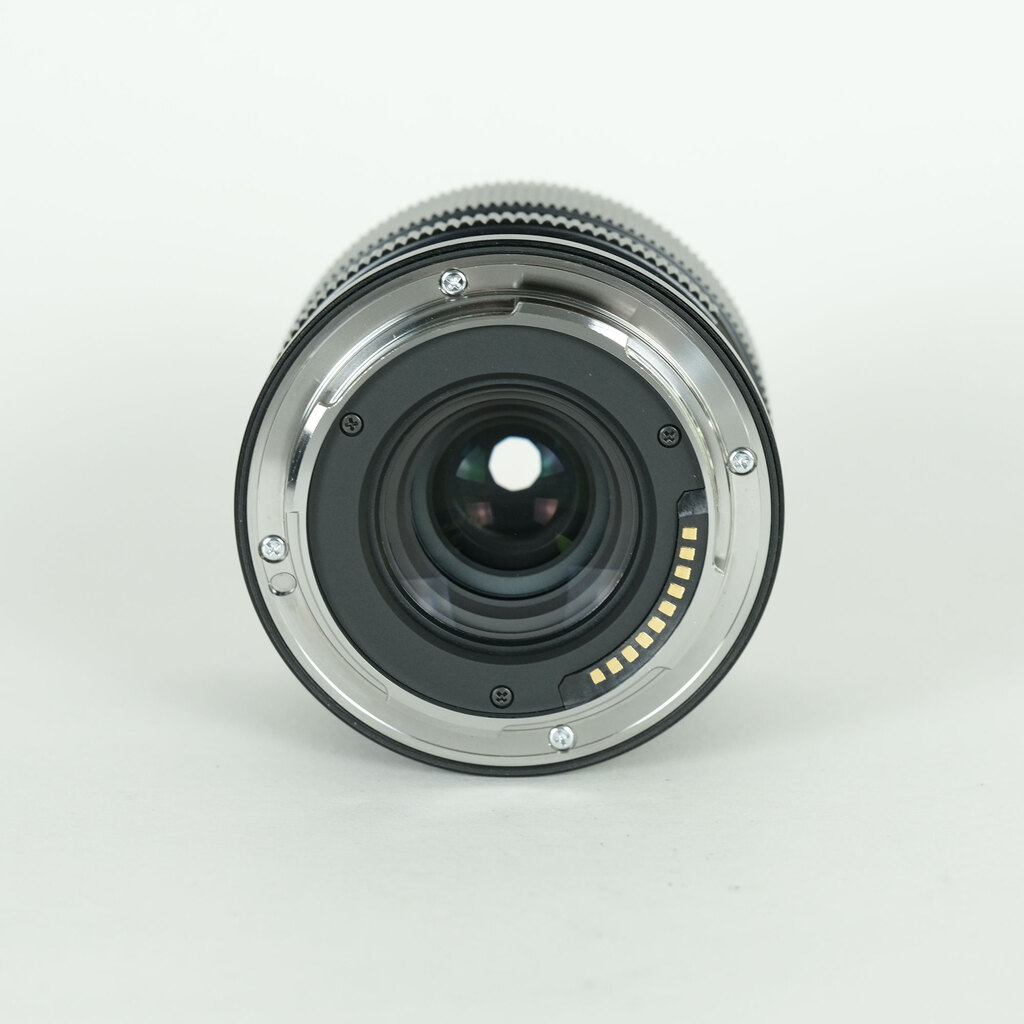 SIGMA 90mm F2.8 DG DN｜Contemporary [ライカL用]