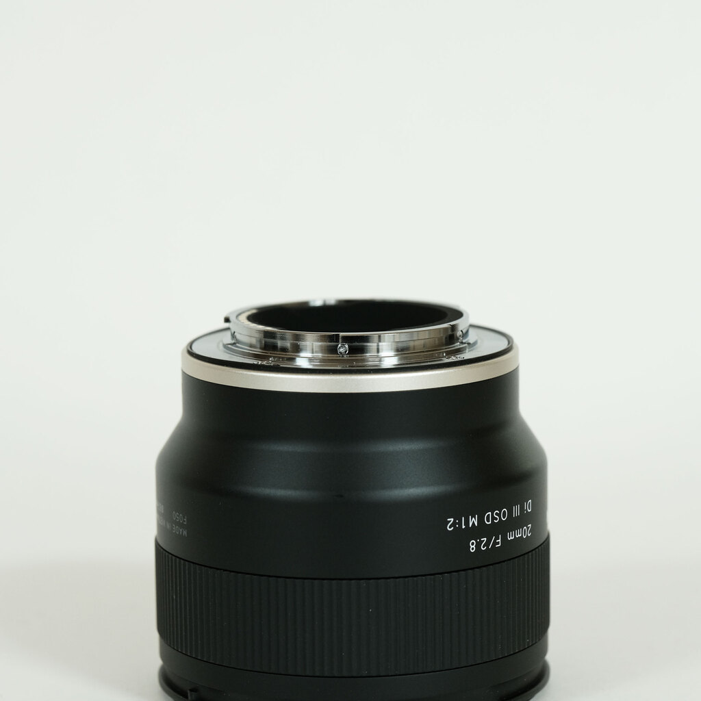 TAMRON 20mm F/2.8 Di III OSD M1:2 (Model F050) [ソニーE用]