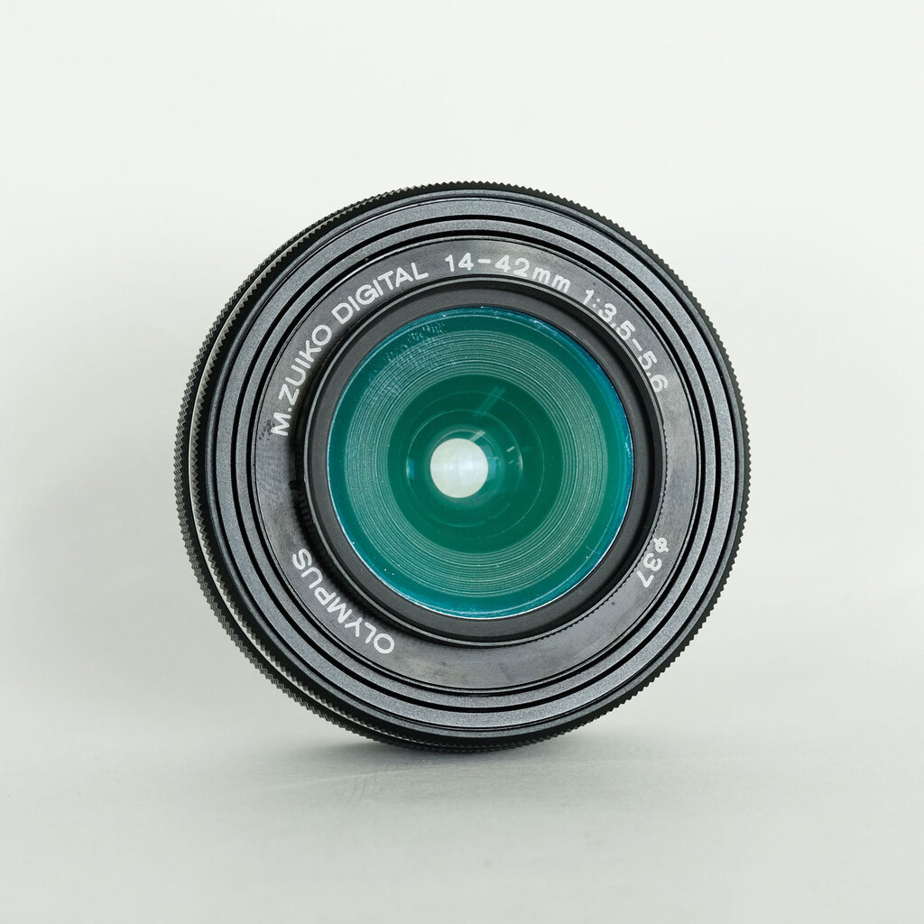 OLYMPUS M.ZUIKO DIGITAL ED 14-42mm F3.5-5.6 EZ ブラック