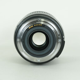 Canon EF-S18-200mm F3.5-5.6 IS