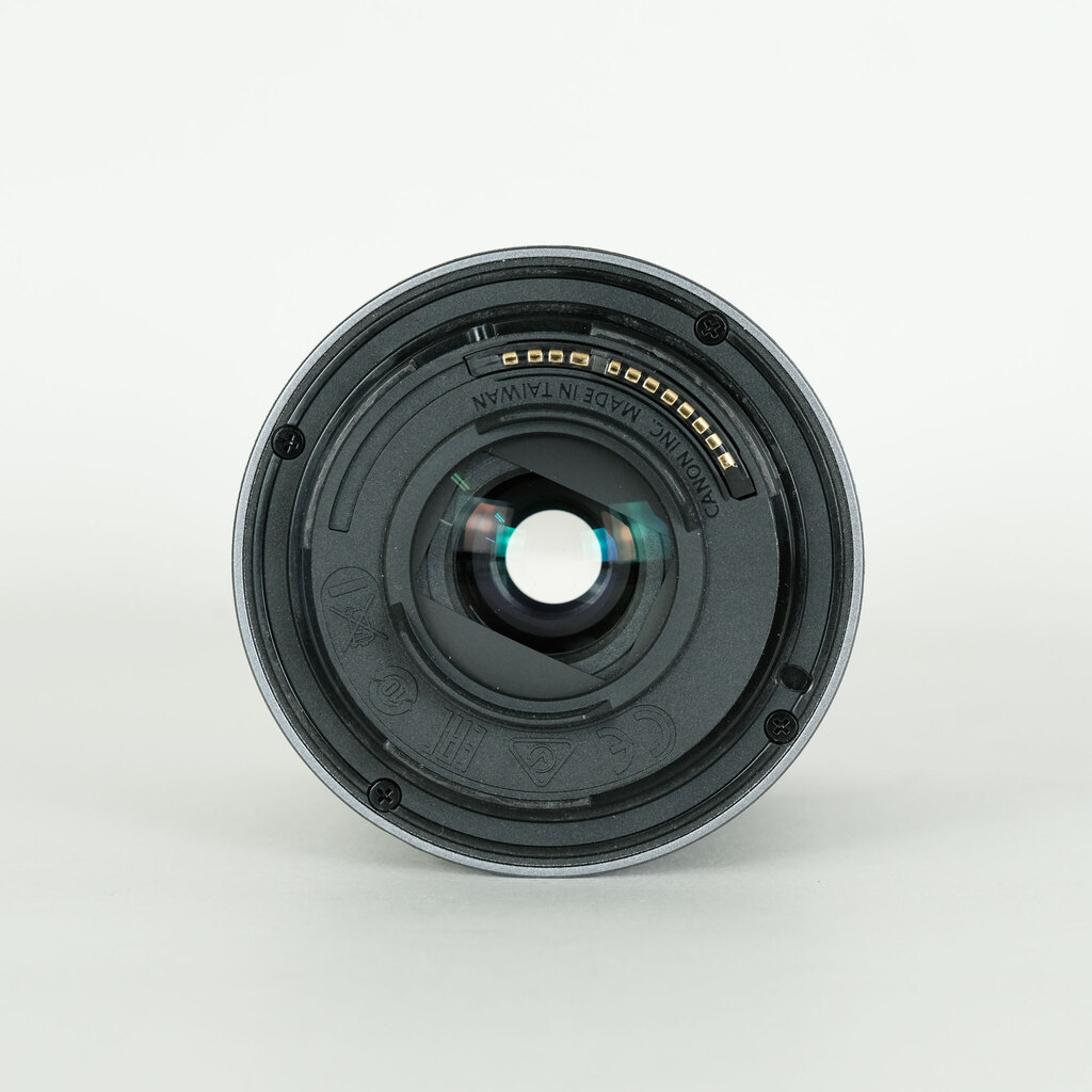 Canon RF-S18-150mm F3.5-6.3 IS STM