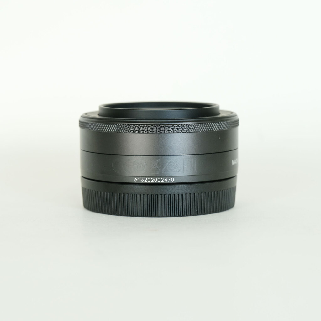 Canon EF-M22mm F2 STM