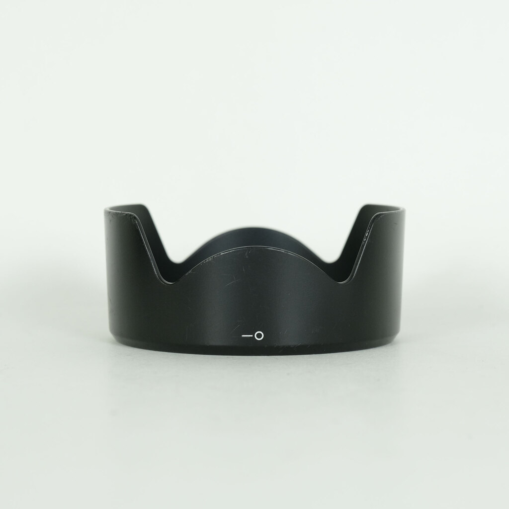 Canon EF-S18-135mm F3.5-5.6 IS USM Canon EF-S18-135mm F3.5-5.6 IS USM