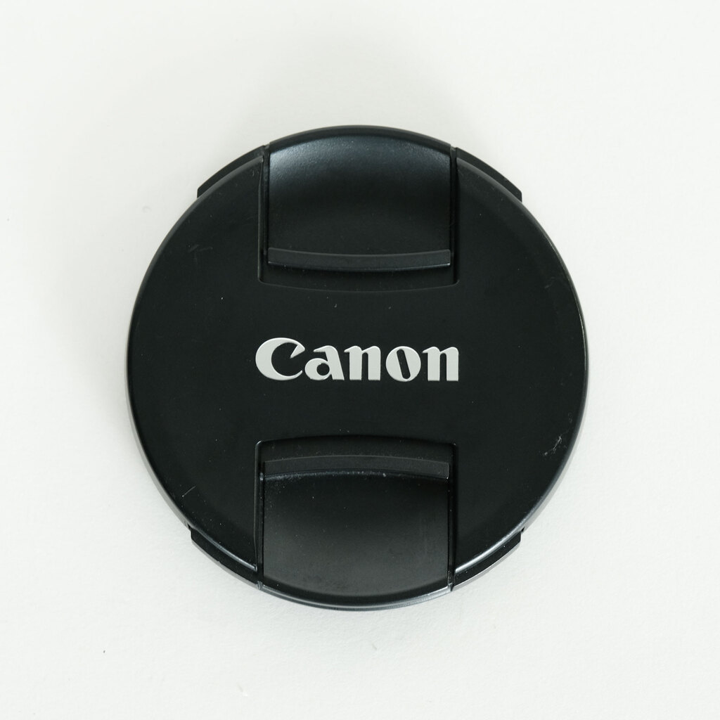 Canon RF135mm F1.8 L IS USM