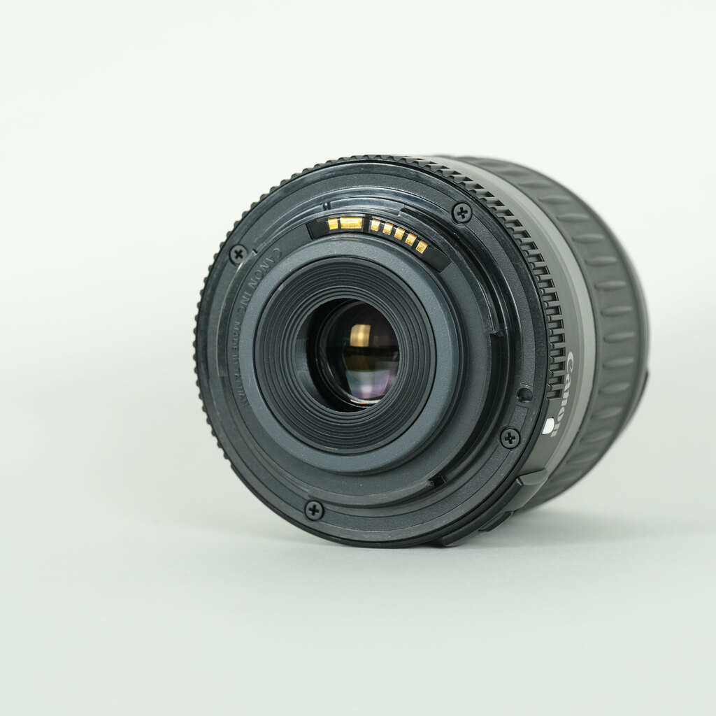 Canon EF-S 18-55mm F3.5-5.6 II USMの出品 | ONE SCENE（ワンシーン）