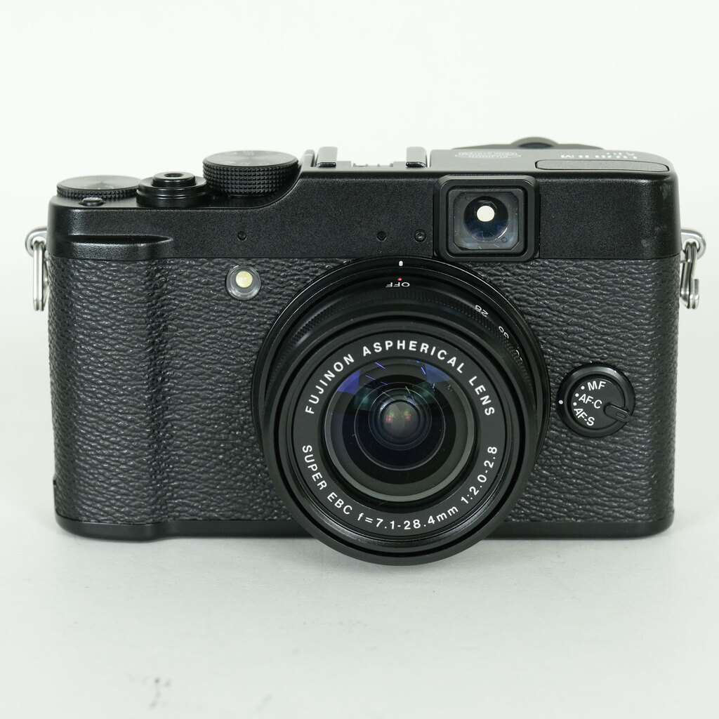 FUJIFILM X10 ブラック